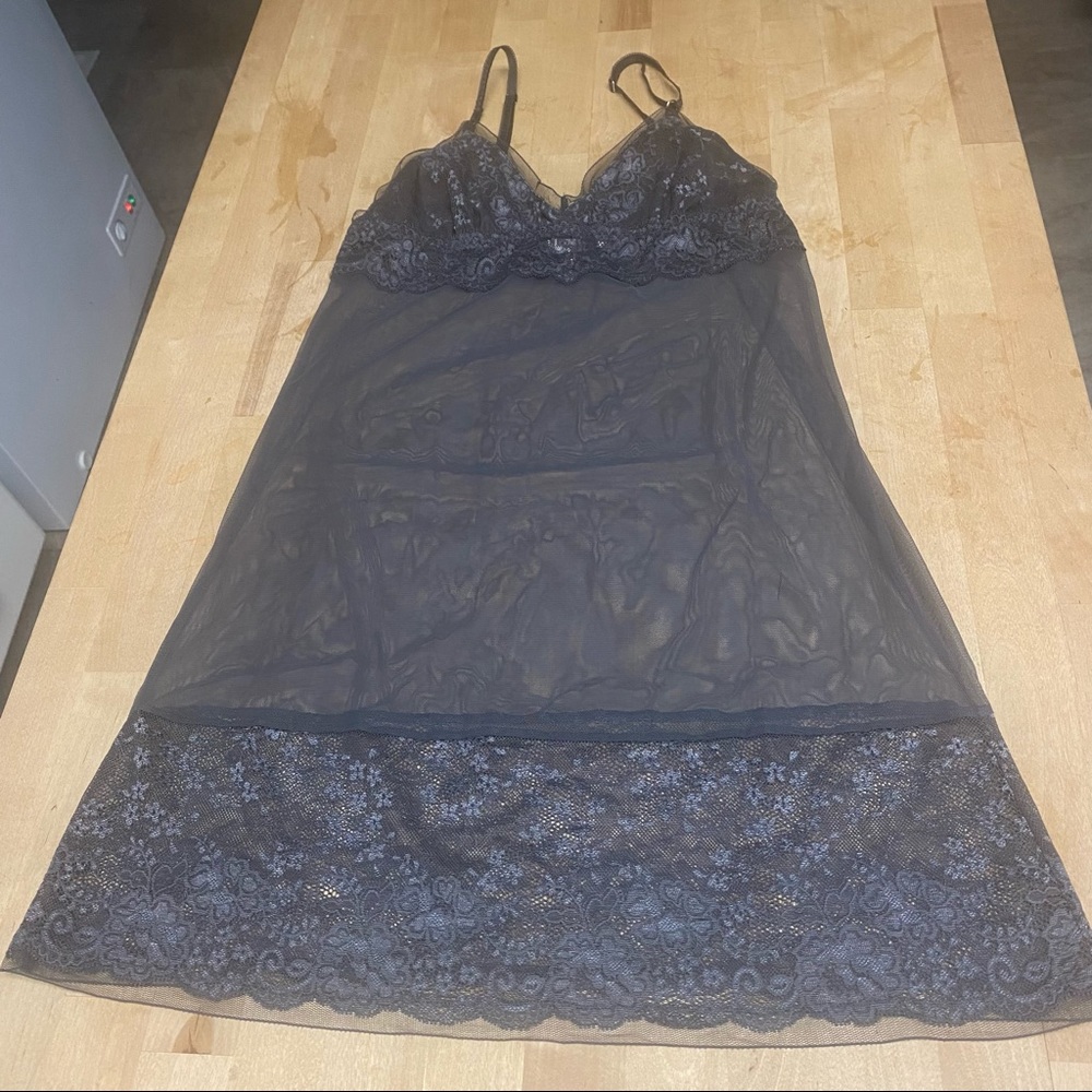 NWOT Victoria’s Secret Gray See-Through Lace Slip Dress SZ M